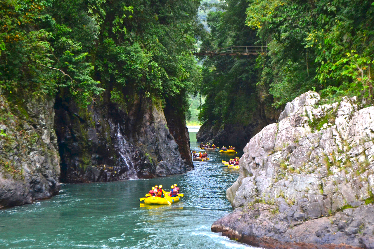 Pacuare Rafting Tour
