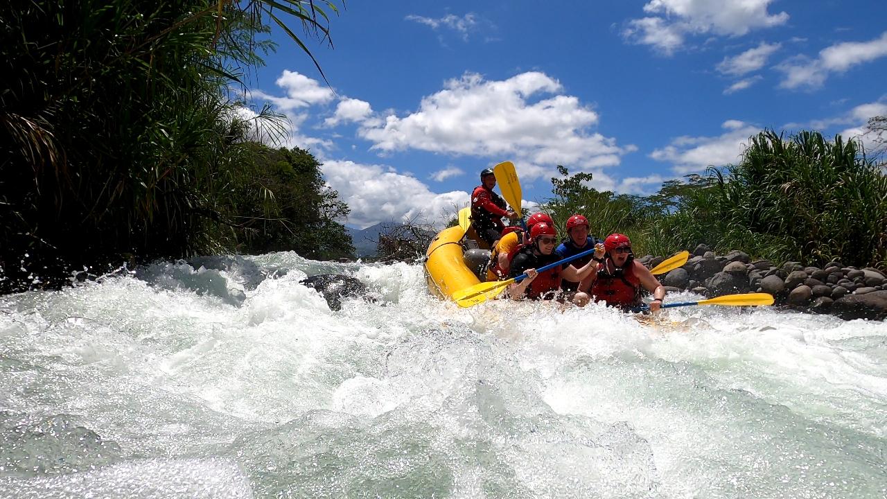 Extreme Sarapiqui Rafting Tour